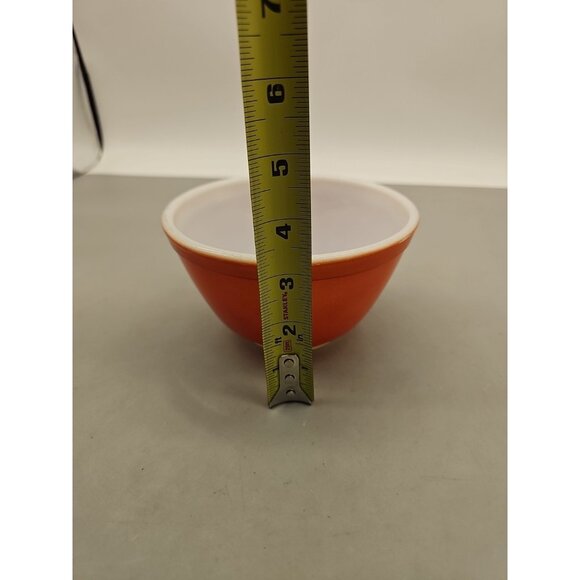 Vintage PYREX 401 FLAMEGLO Burnt Orange Ombre Mixing Bowl 1 1/2 PT Made in USA - Picture 2 of 6